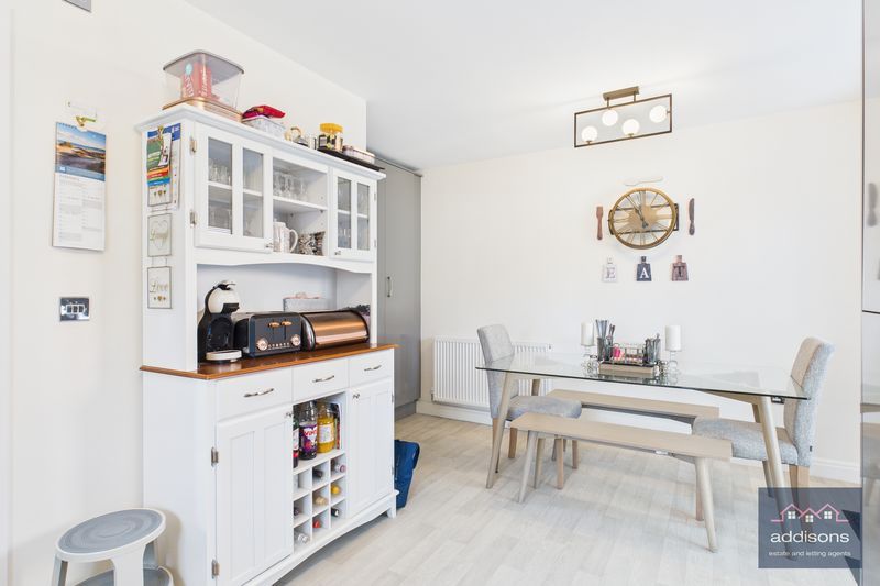 Property photo 2 of 28 Photo 1