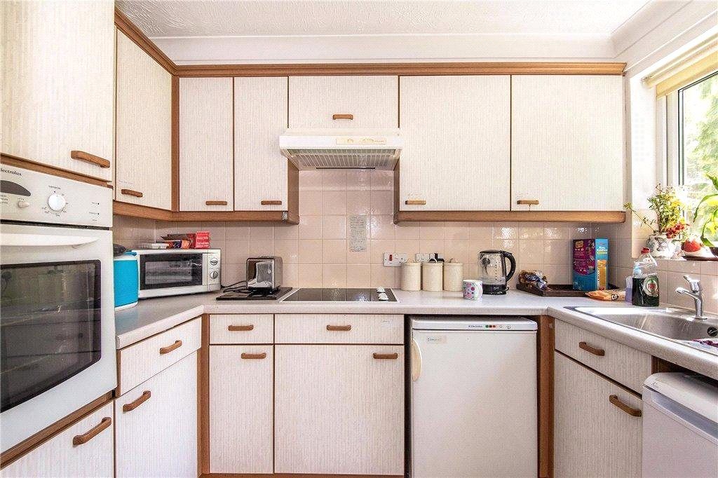 Property photo 3 of 16 3