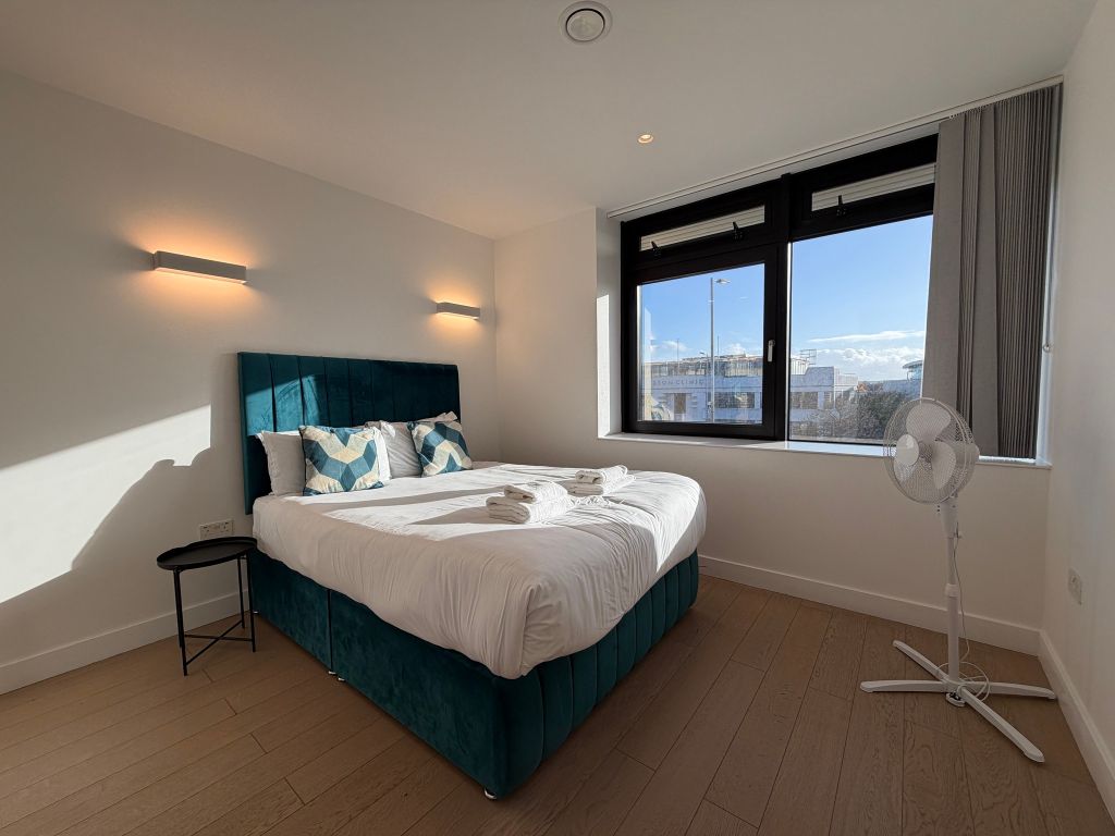 Property photo 3 of 18 Bedroom