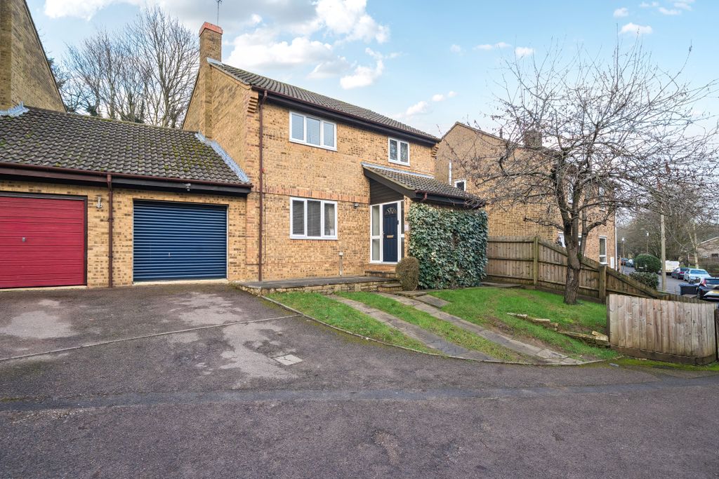 Property photo 1 of 19