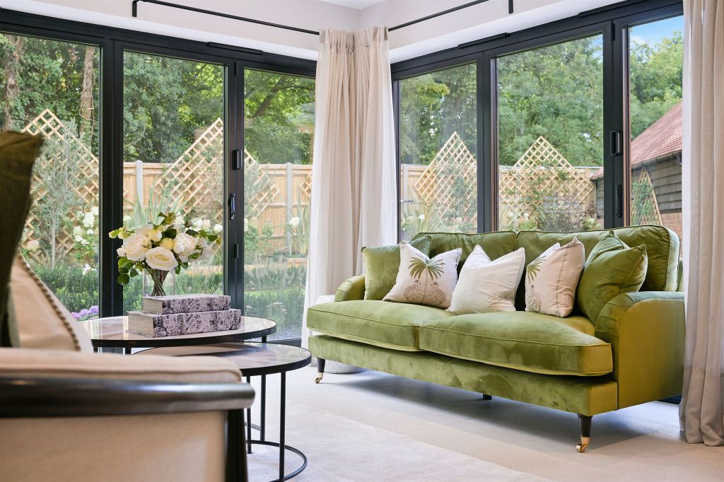 Property photo 2 of 26