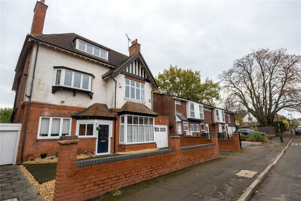 Property photo 1 of 32 Picture No. 02