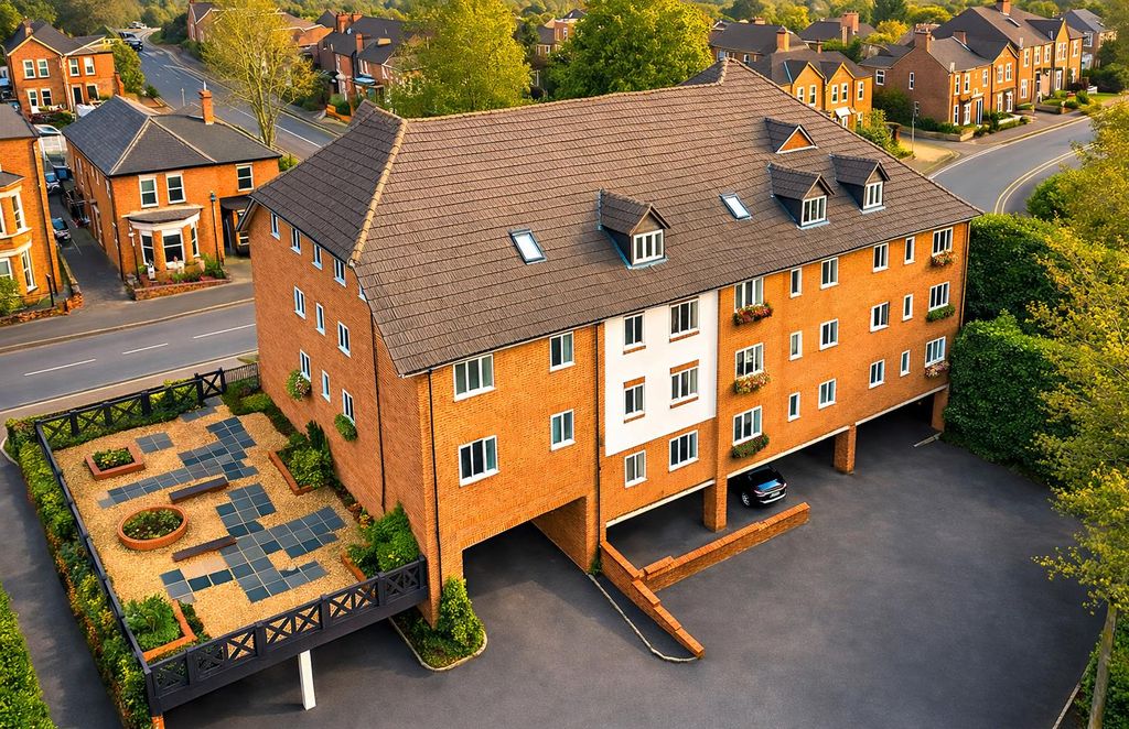 Property photo 1 of 13 1.Png