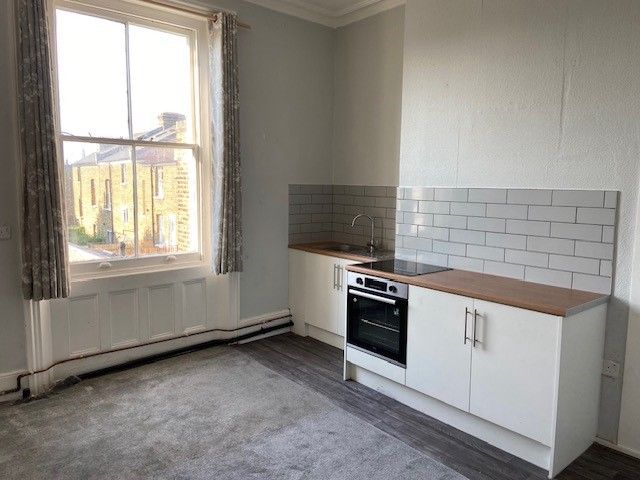 Property photo 2 of 4 Photo 4