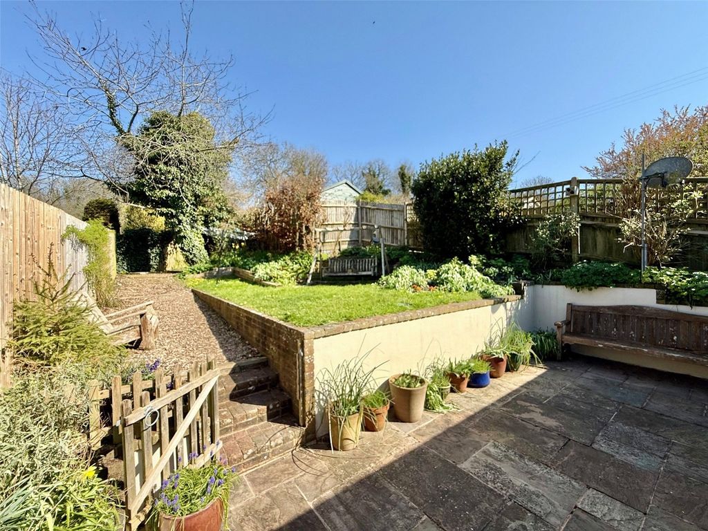 Property photo 3 of 22 Picture No. 30