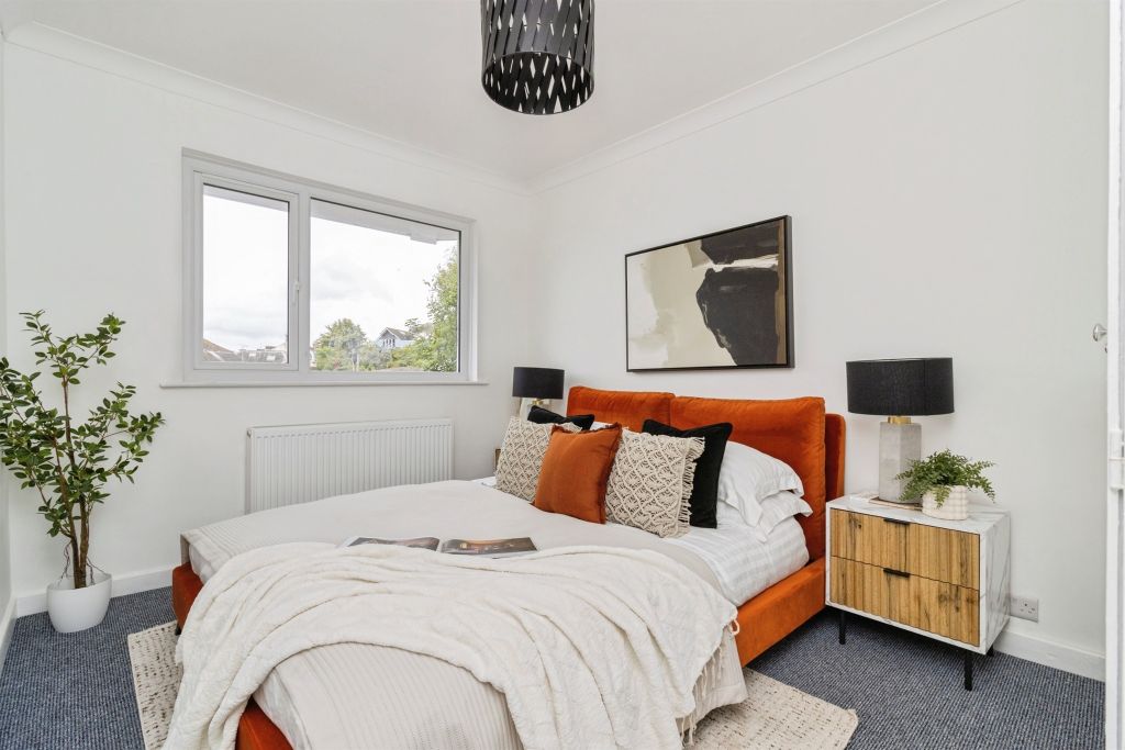 Property photo 3 of 24