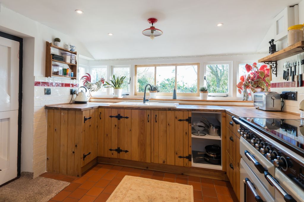 Property photo 3 of 46 Rother-26