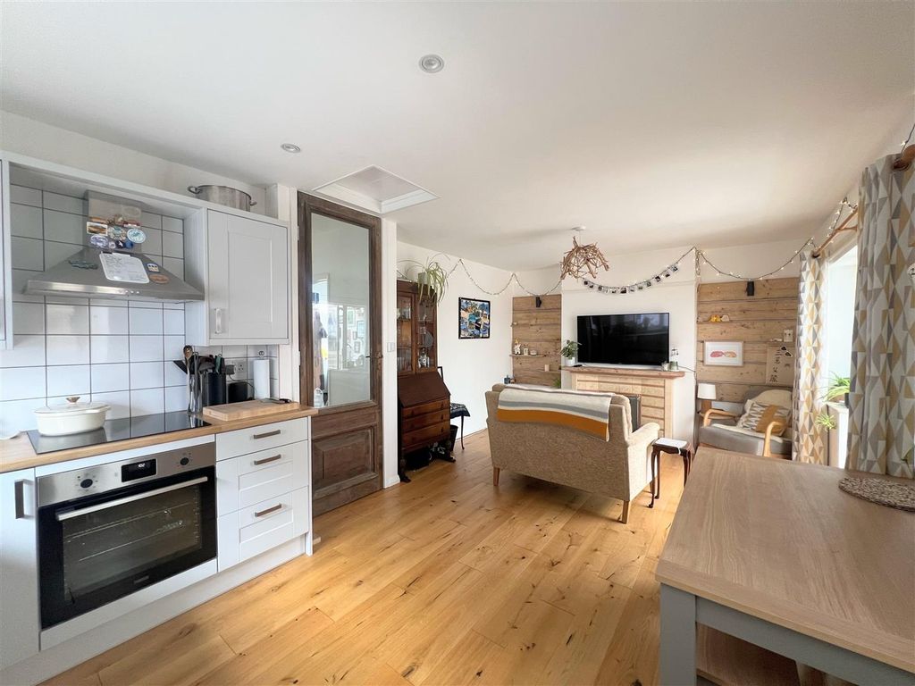 Property photo 2 of 21 Open Plan Living Area