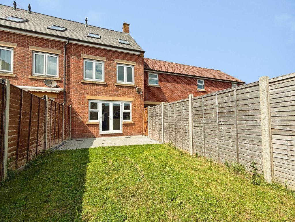 Additional image 17 of 3 bed town house for saleSomerset Way, Highbridge TA9