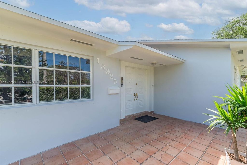Property photo 3 of 38 <Alttext/>