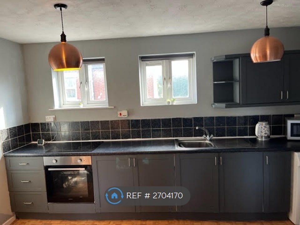 Property photo 3 of 20