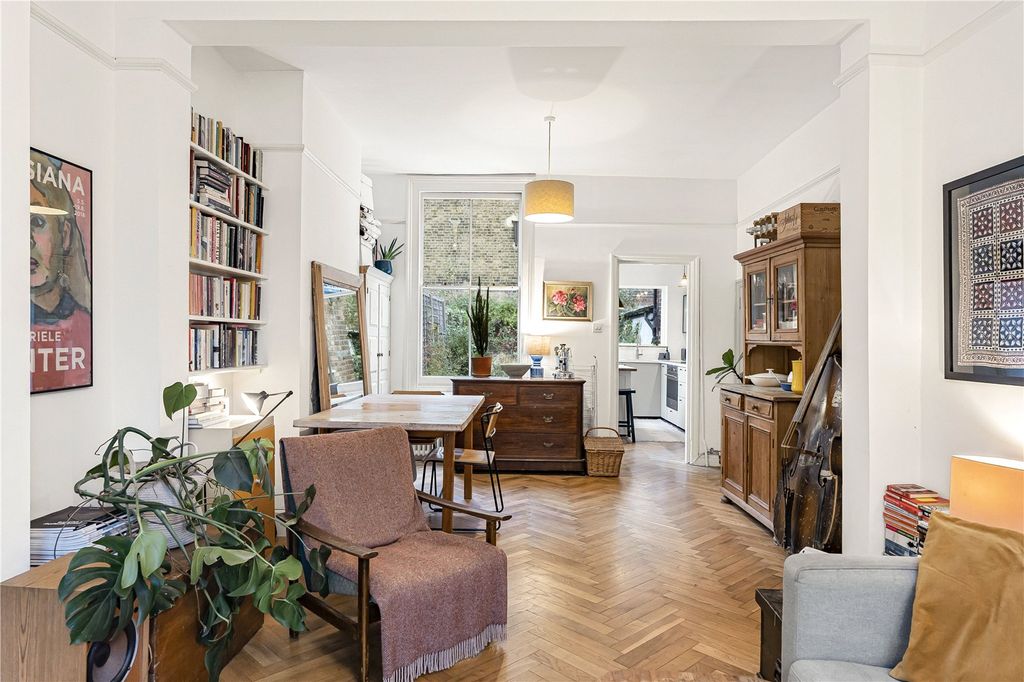 Property photo 1 of 32 Reception Room