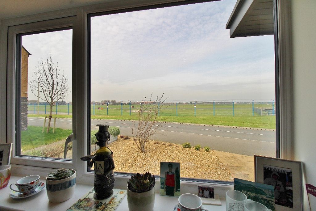 Property photo 2 of 25