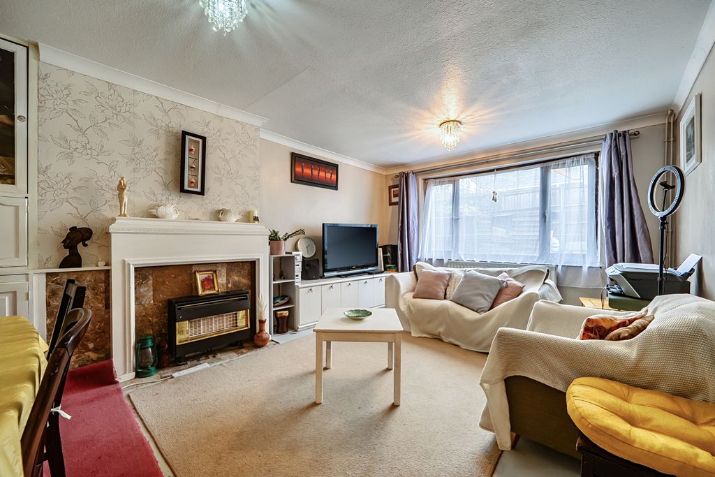 Property photo 2 of 24 Picture No. 36