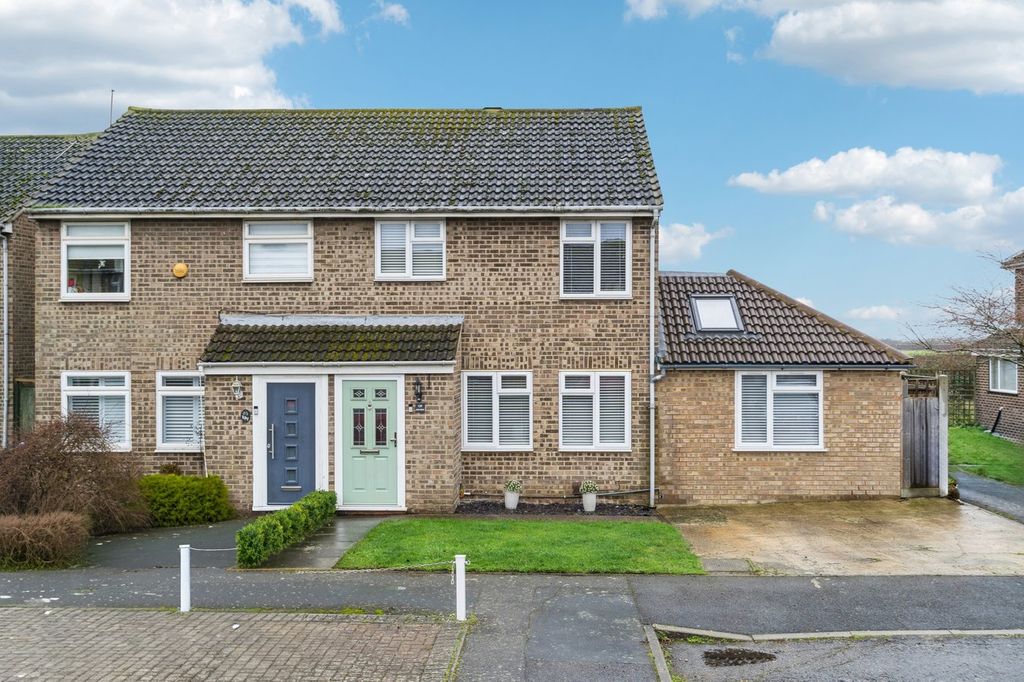 Property photo 1 of 24