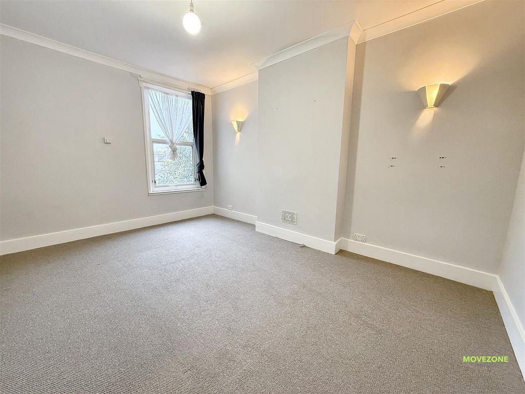 Property photo 3 of 8 Img_1985.Jpg