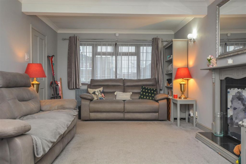 Property photo 2 of 17 Dsc_0890.Png