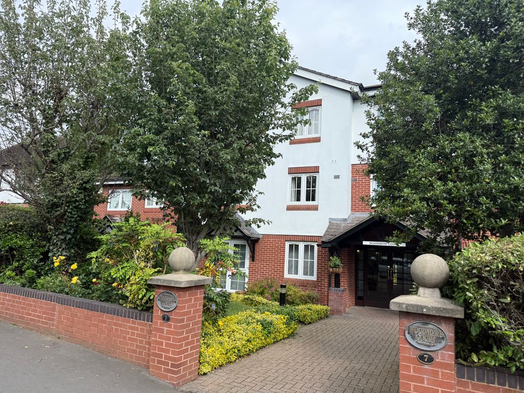 Property photo 1 of 8