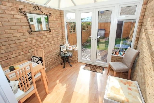 Property photo 2 of 8 Conservatory