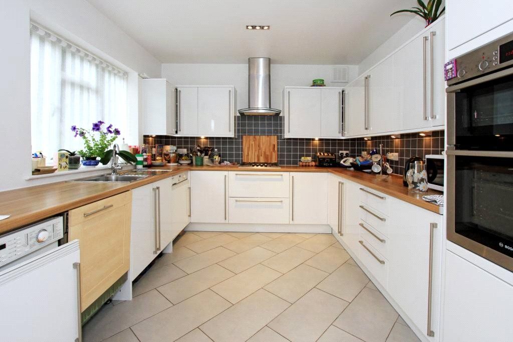 Property photo 1 of 11 Picture No. 12