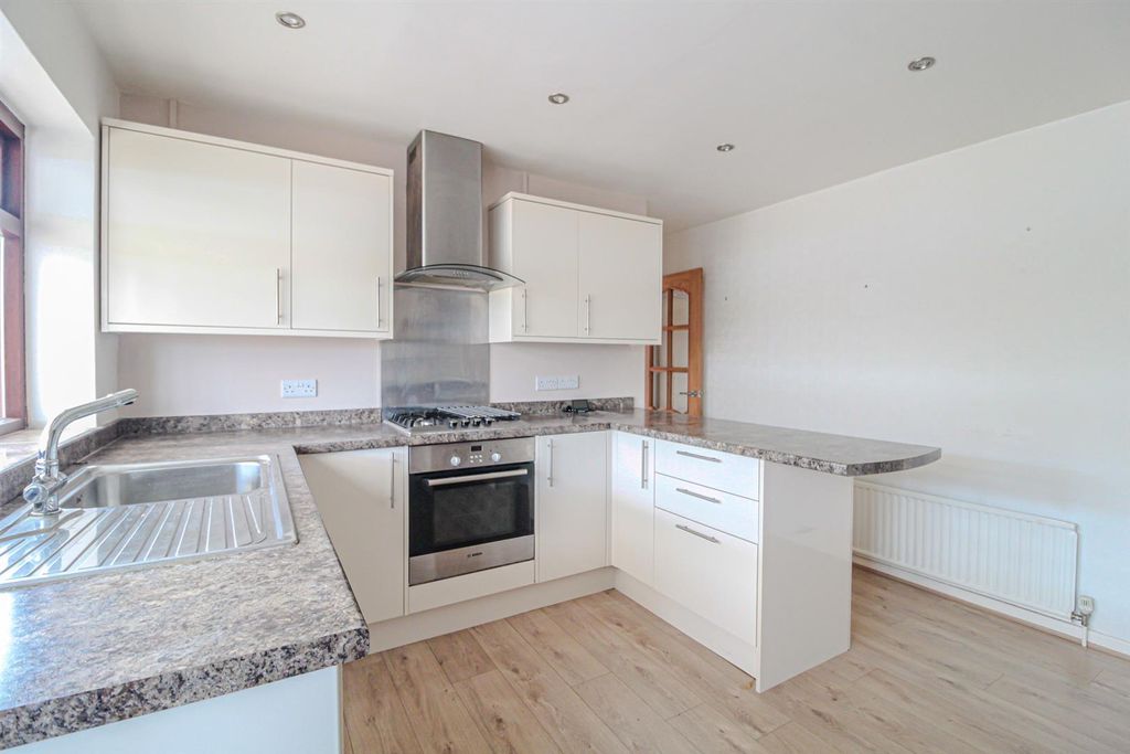 Property photo 2 of 23 Img_0054.Jpg