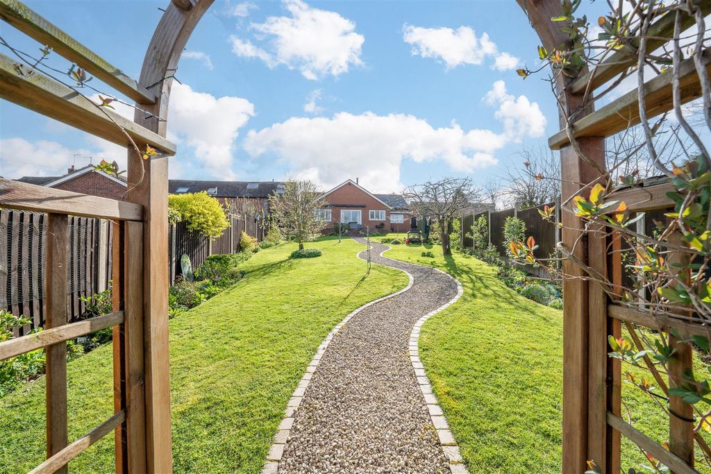 Property photo 2 of 27 High Res-20.Jpg