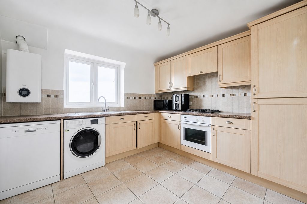 Property photo 3 of 13 Picture No. 47