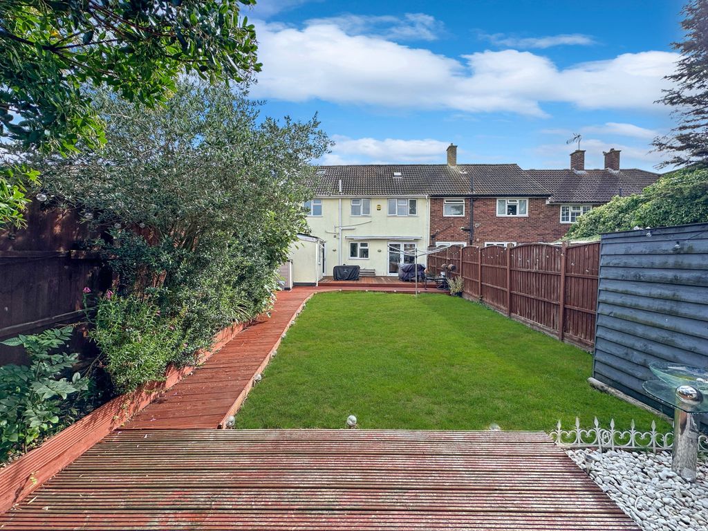 Property photo 1 of 25