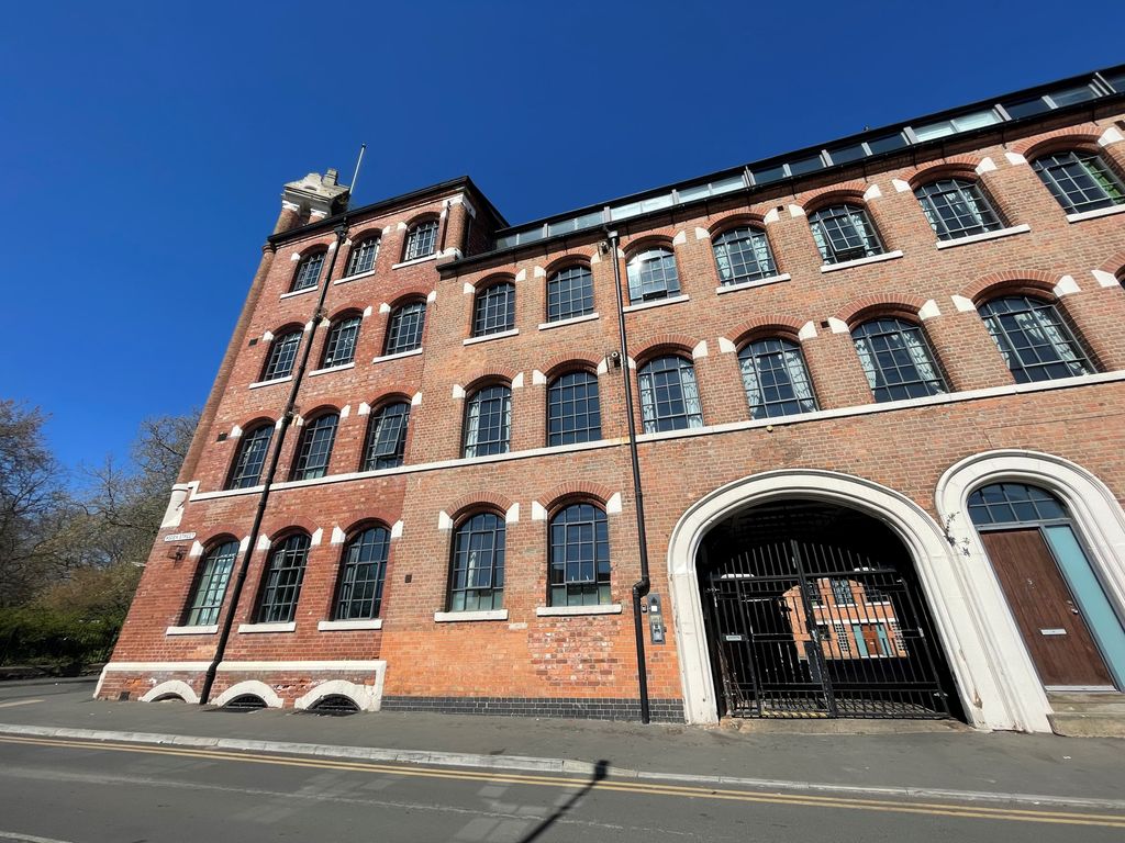 Property photo 1 of 10