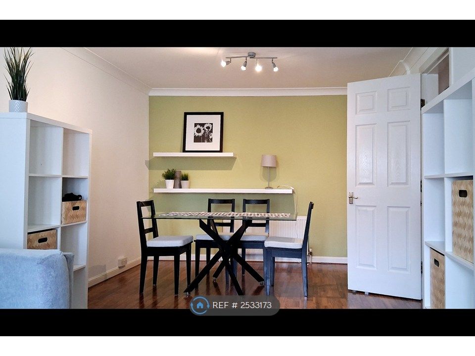 Property photo 2 of 15 Dining