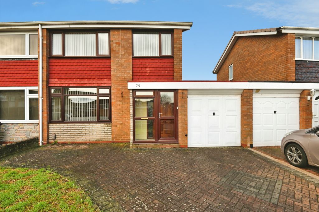 Property photo 2 of 13