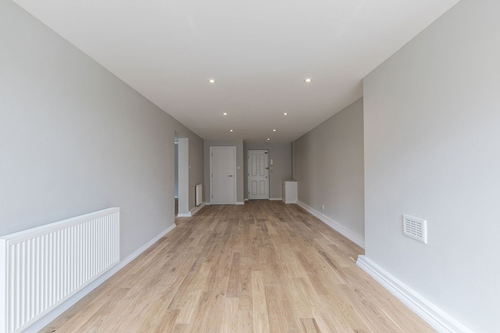 Property photo 2 of 12 Living_Room (Example)