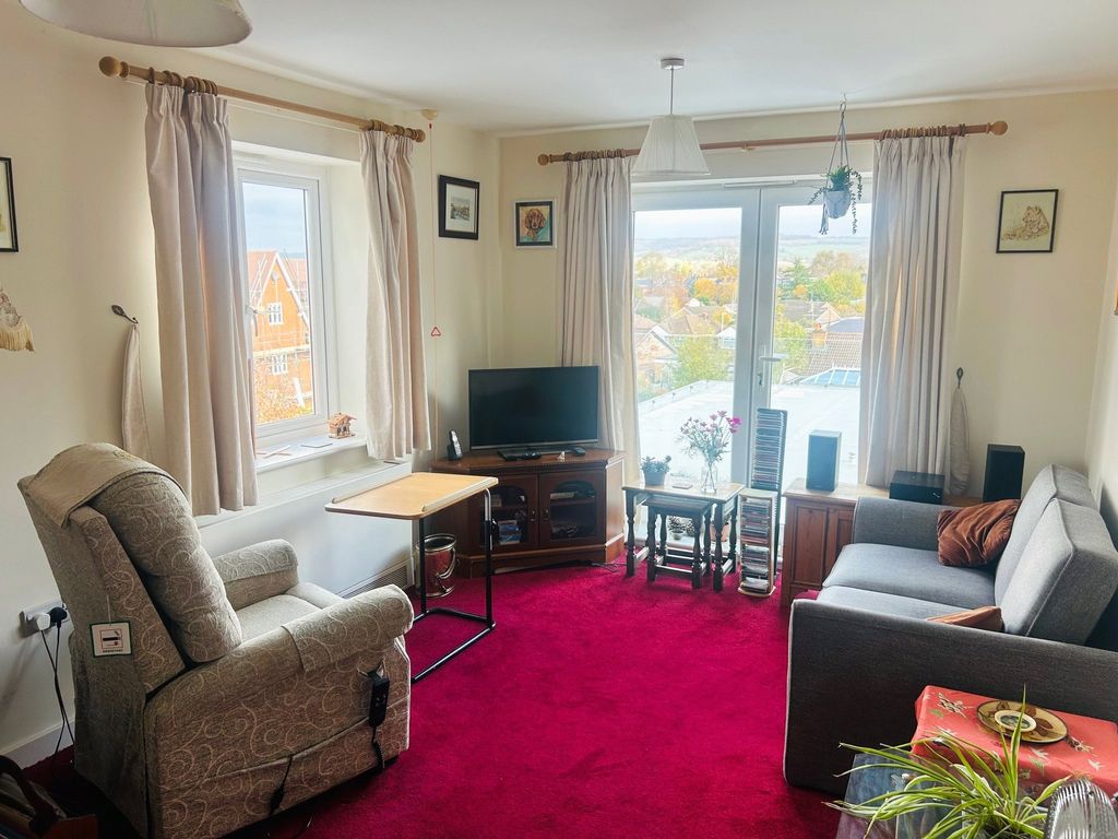 Property photo 3 of 10 Picture No. 33