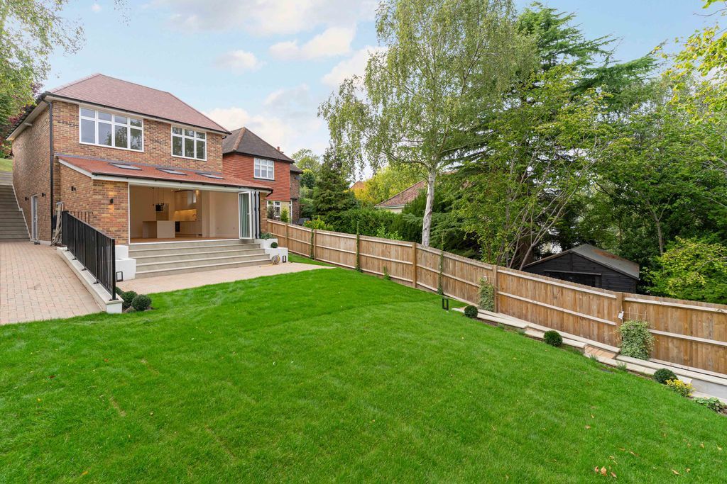 Property photo 2 of 23 Photo 10