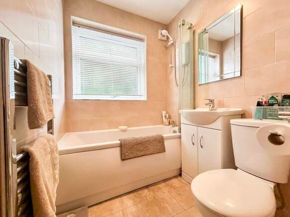Property photo 2 of 7