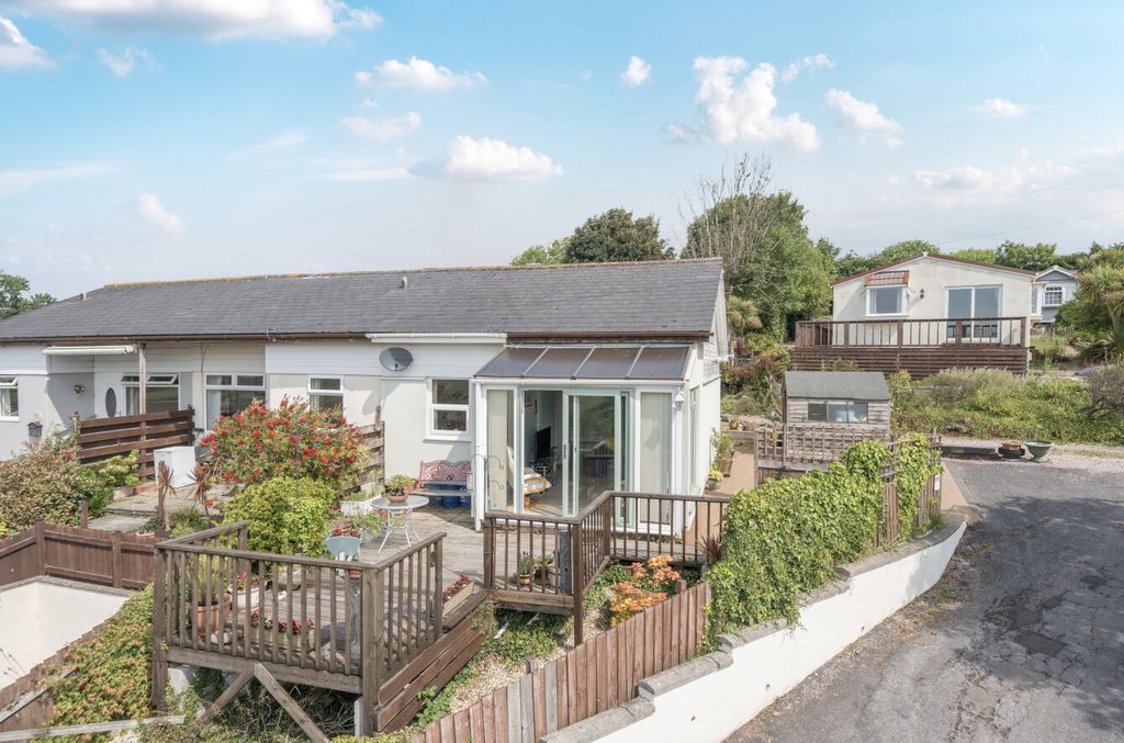 Property photo 2 of 24 2 - 1-1306952-1-684Bf...