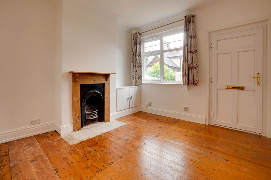 Property photo 3 of 15