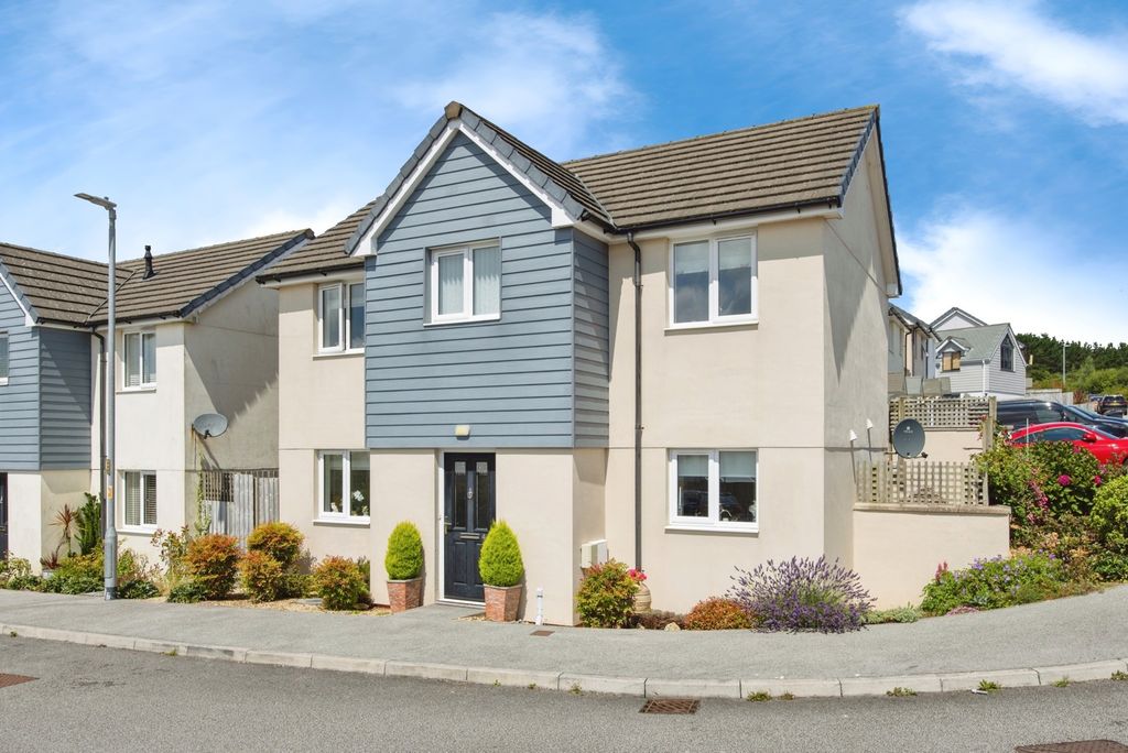 Property photo 1 of 20 Photo