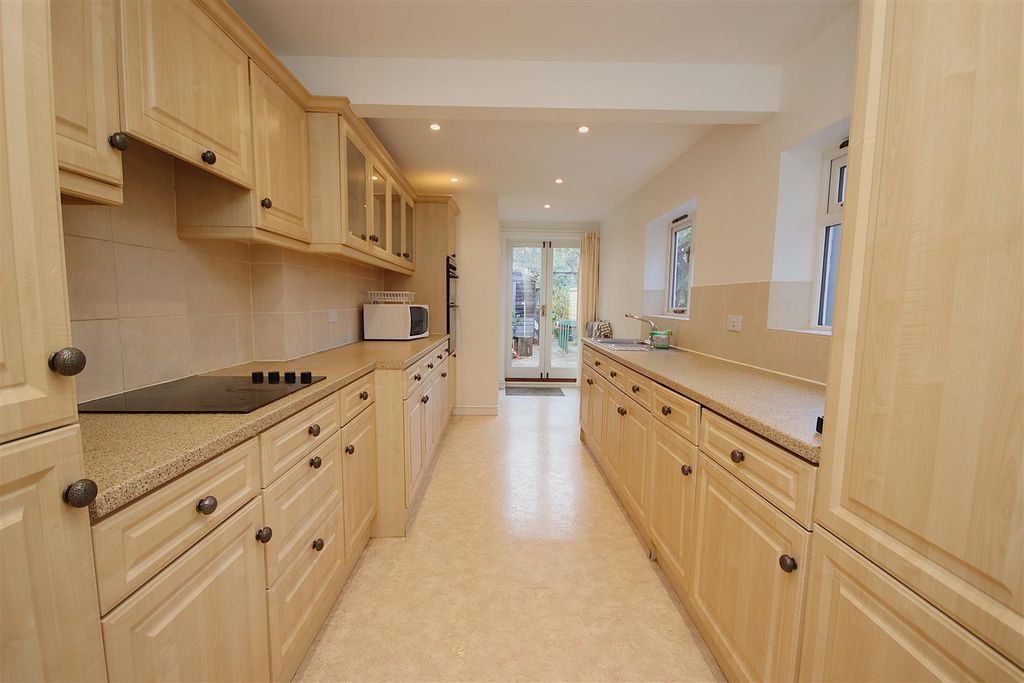 Property photo 2 of 12 Img_5025.Jpg