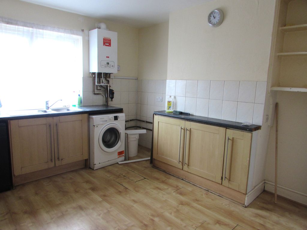 Property photo 2 of 7 Gallery