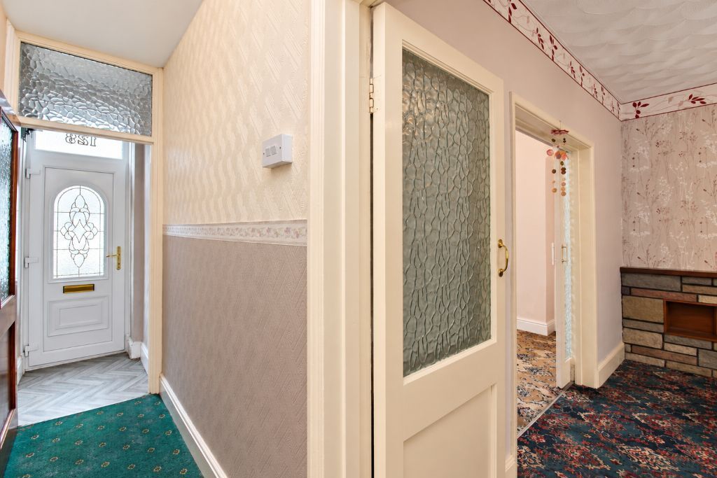 Property photo 2 of 14 Entrance Hallway