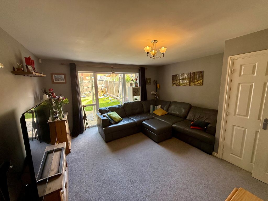 Property photo 3 of 16