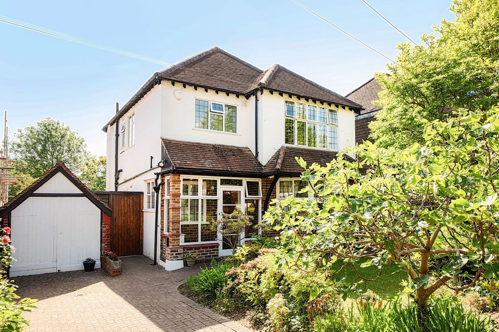 Property photo 1 of 22