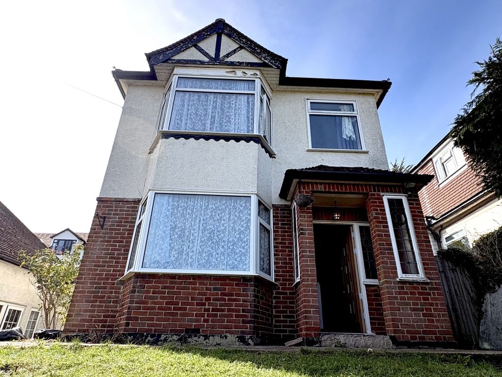 Property photo 1 of 11