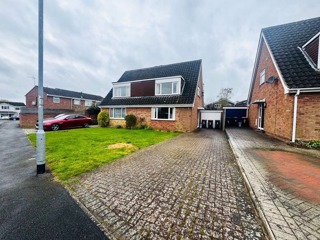 Property photo 1 of 18 Image