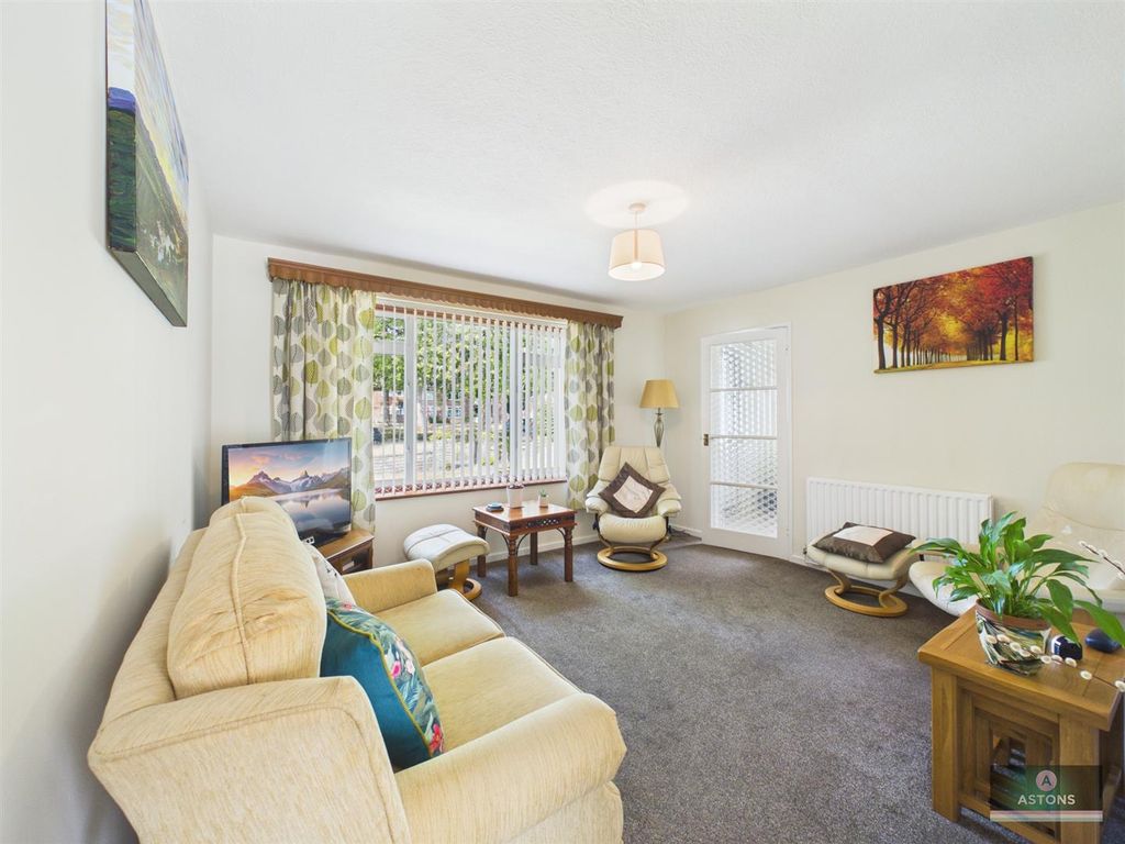 Property photo 2 of 18 Cam02067G0-Pr0347-Still005.Jpg