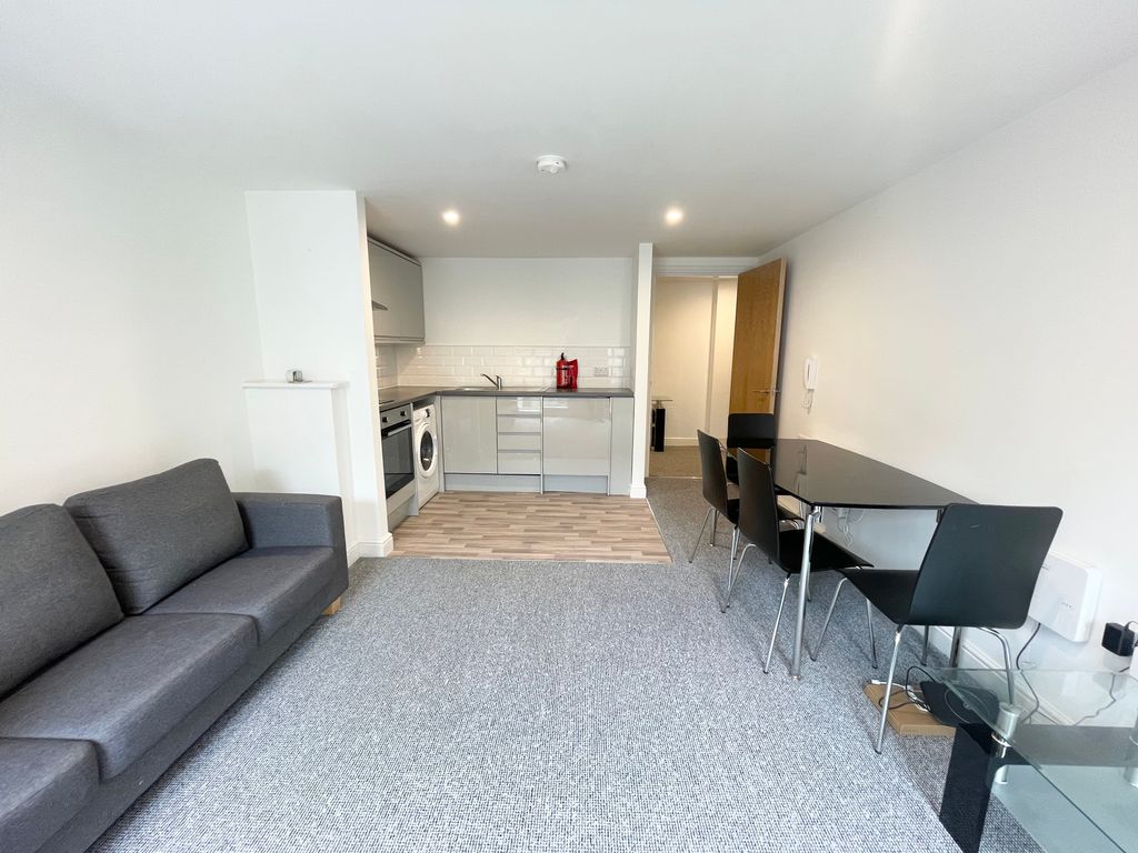 Property photo 2 of 7