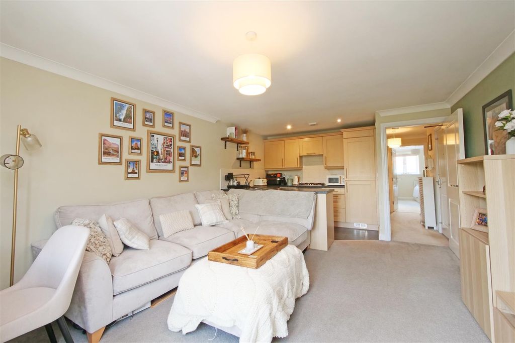 Property photo 3 of 16 Pnmb0316.Jpg