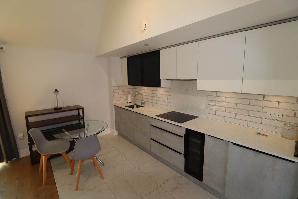 Property photo 3 of 13 Kitchen