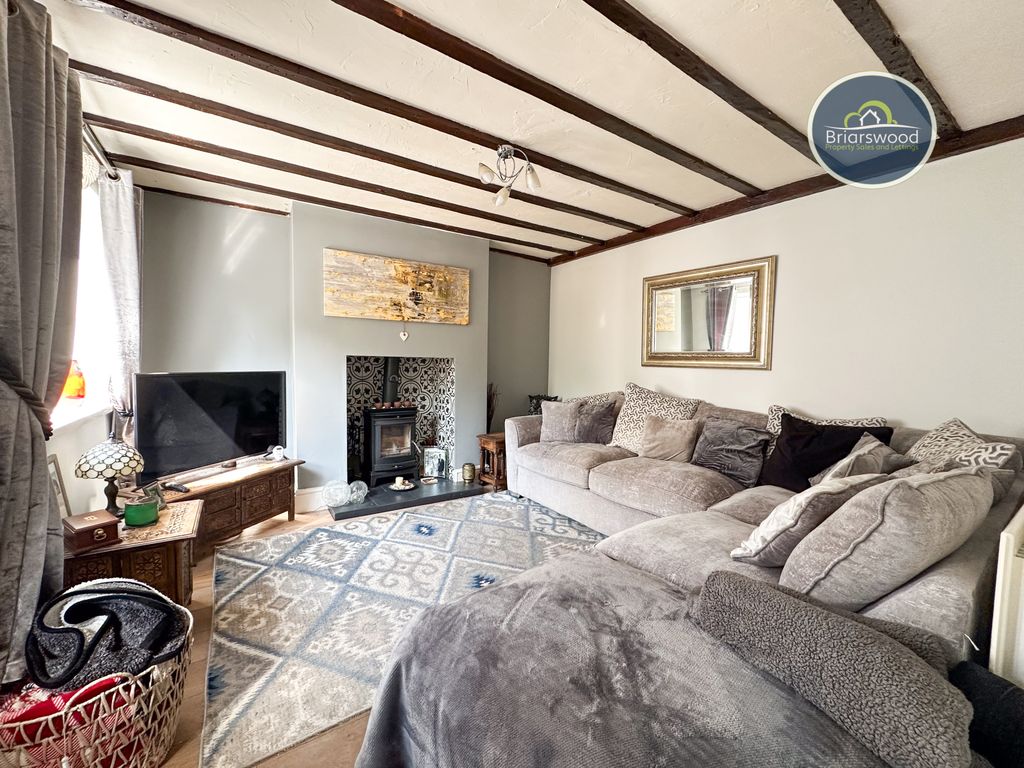 Property photo 2 of 12 Gallery